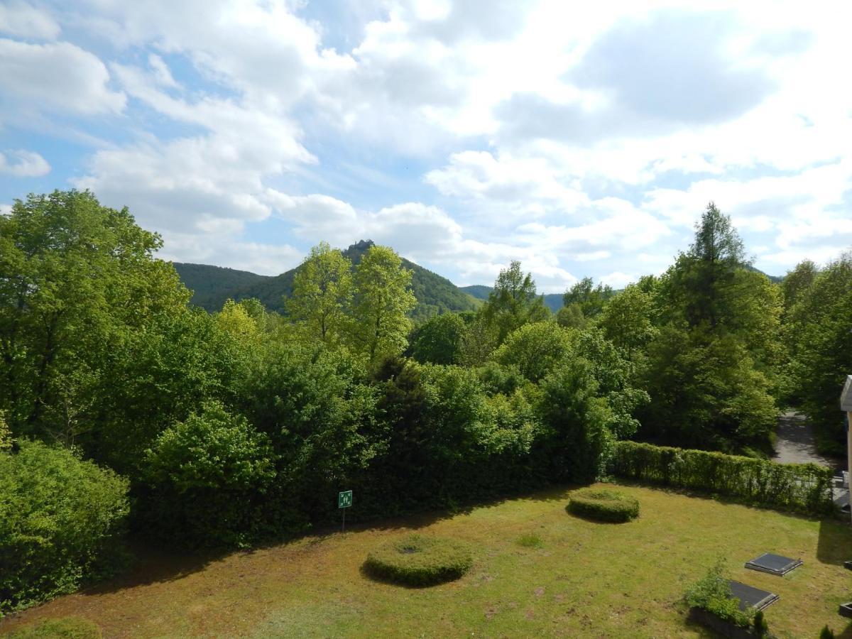 Free Apartment - Burgblick Бад Урах Екстериор снимка